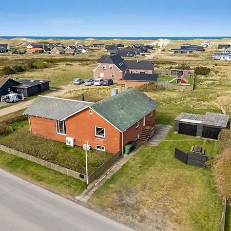 Hilppa - 400m From The Sea By Interhome *