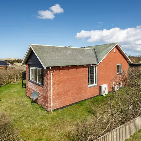 Hilppa - 400m From The Sea By Interhome * Harboør