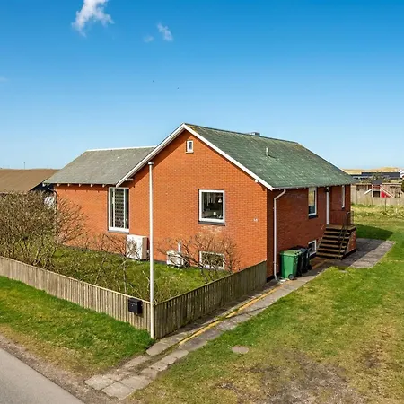 Holiday home Hilppa - 400m From The Sea By Interhome Harboor
