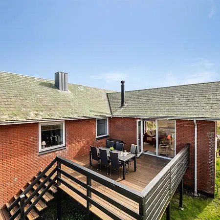 Holiday home Hilppa - 400m From The Sea By Interhome