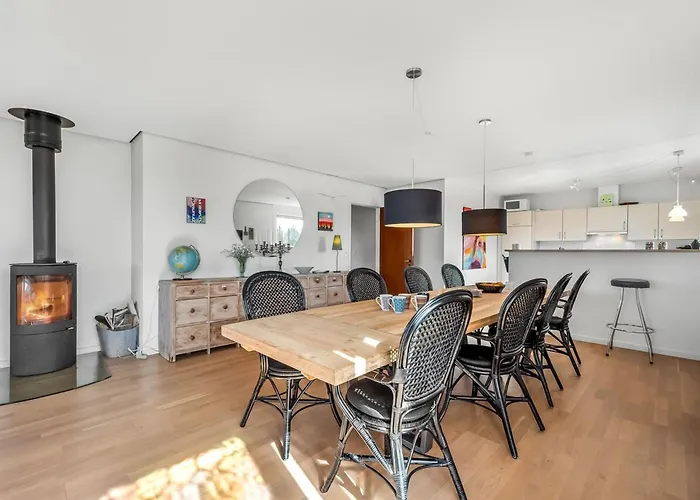 Hilppa - 400m From The Sea By Interhome *
